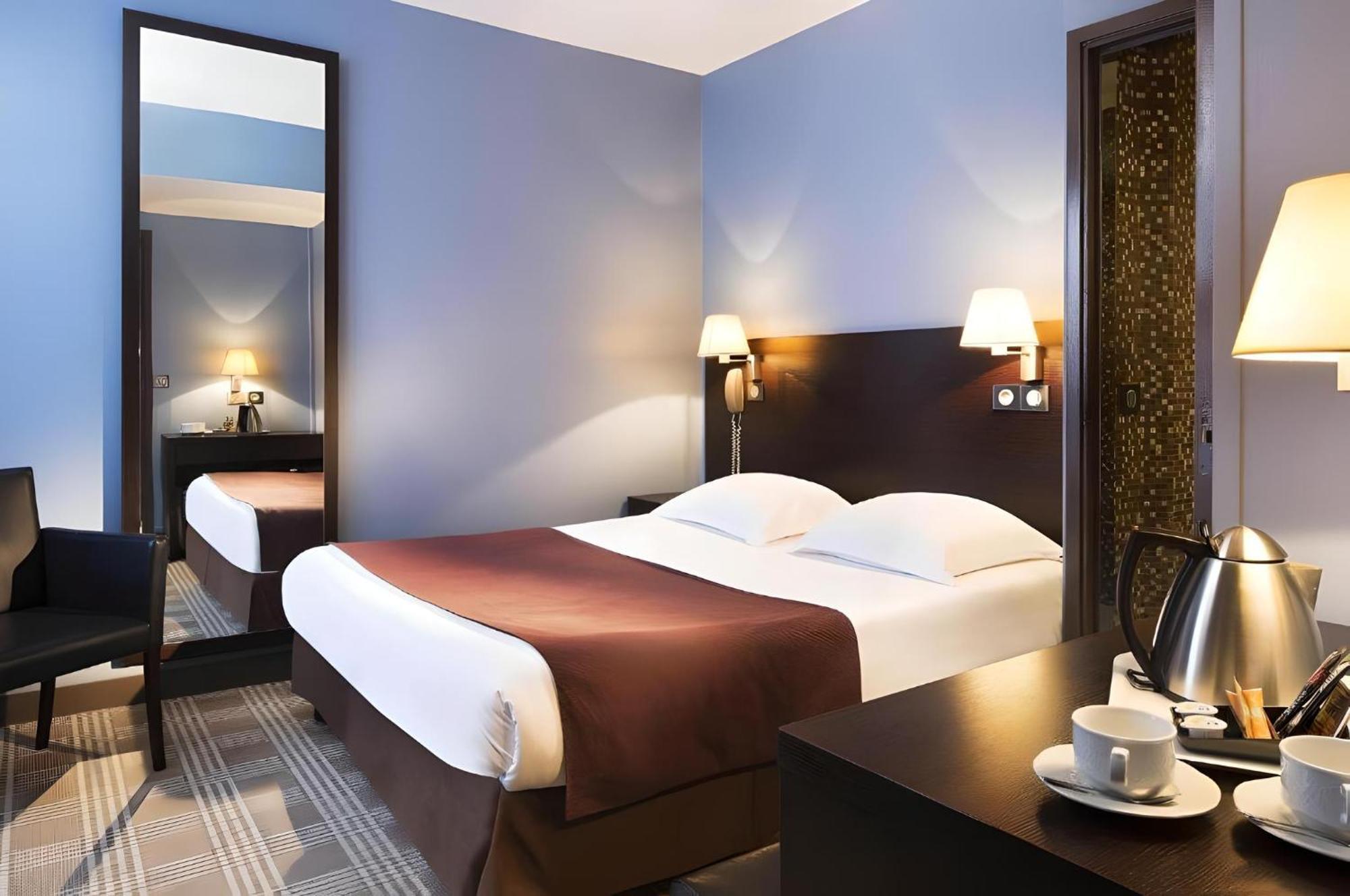 Hotel Sophie Germain Paris Exterior photo